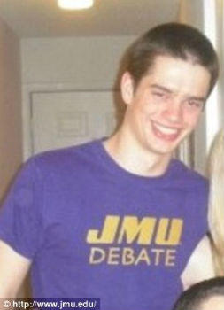 Nghi bị “cắm sừng”, điên cuồng sát hại bạn thân